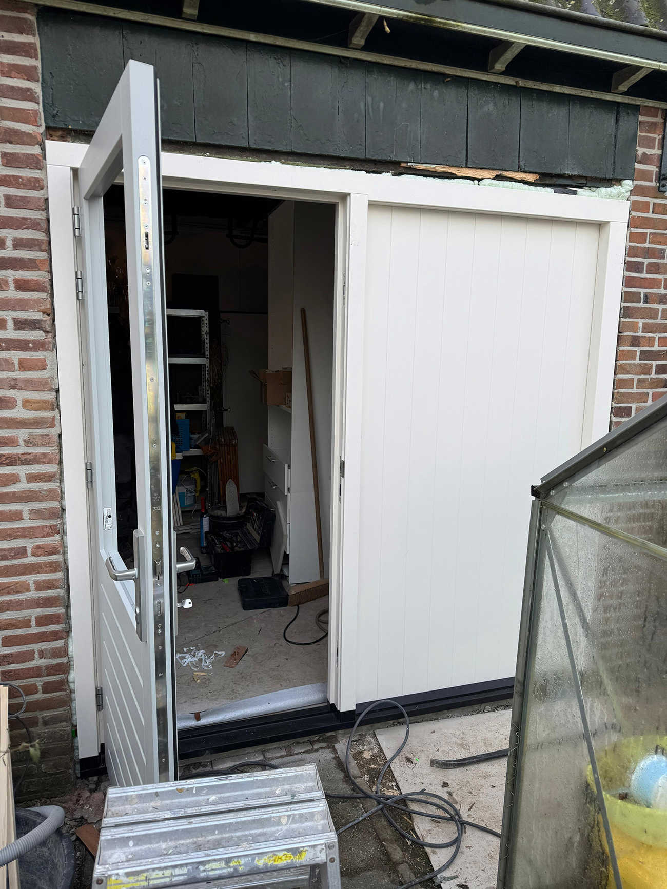 06 Tijdens