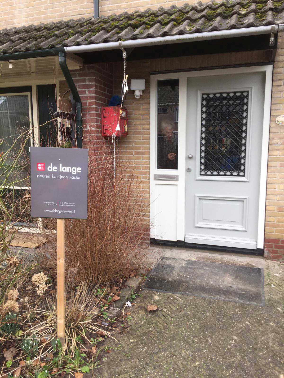 Voordeur en kozijn vervangen